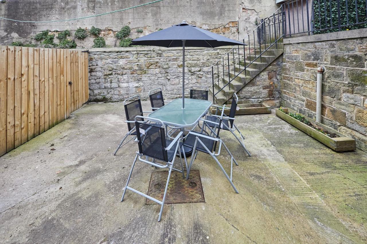 Host & Stay - Greens Yard House Whitby Eksteriør billede